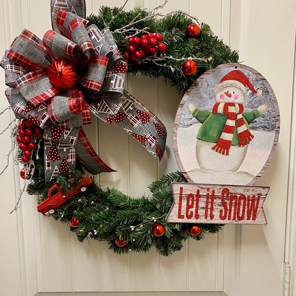 24’ Gray & Burgundy Ribbon Christmas Wreath (New) - Picture 2 of 5